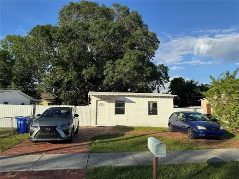 2507 NW 4th Court Pompano Beach FL 33069