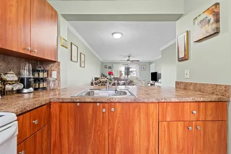 821 NE 207th Lane Miami FL 33179