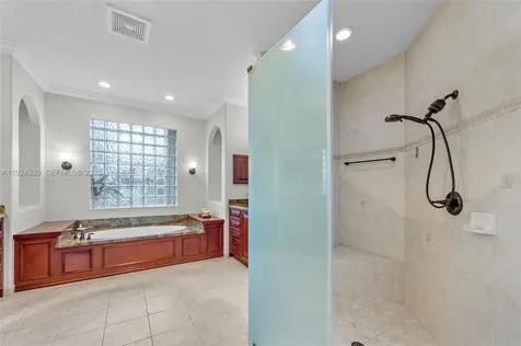 1470 Victoria Isle Drive Weston FL 33327