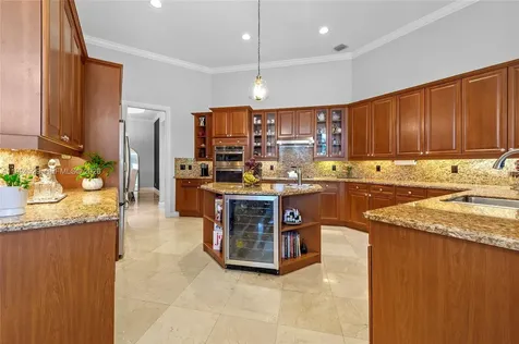 1470 Victoria Isle Drive Weston FL 33327
