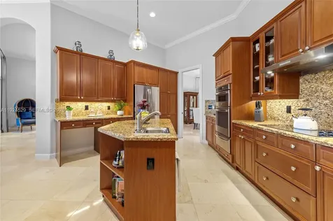1470 Victoria Isle Drive Weston FL 33327