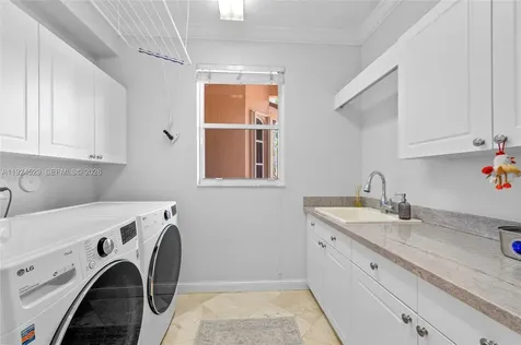 1470 Victoria Isle Drive Weston FL 33327