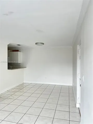1471 W 43rd Place Hialeah FL 33012