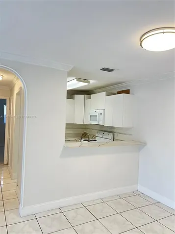 1471 W 43rd Place Hialeah FL 33012