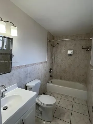 1471 W 43rd Place Hialeah FL 33012