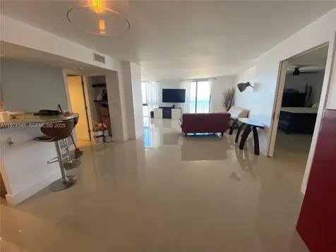 1500 S Ocean Drive Hollywood FL 33019