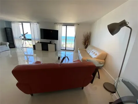 1500 S Ocean Drive Hollywood FL 33019
