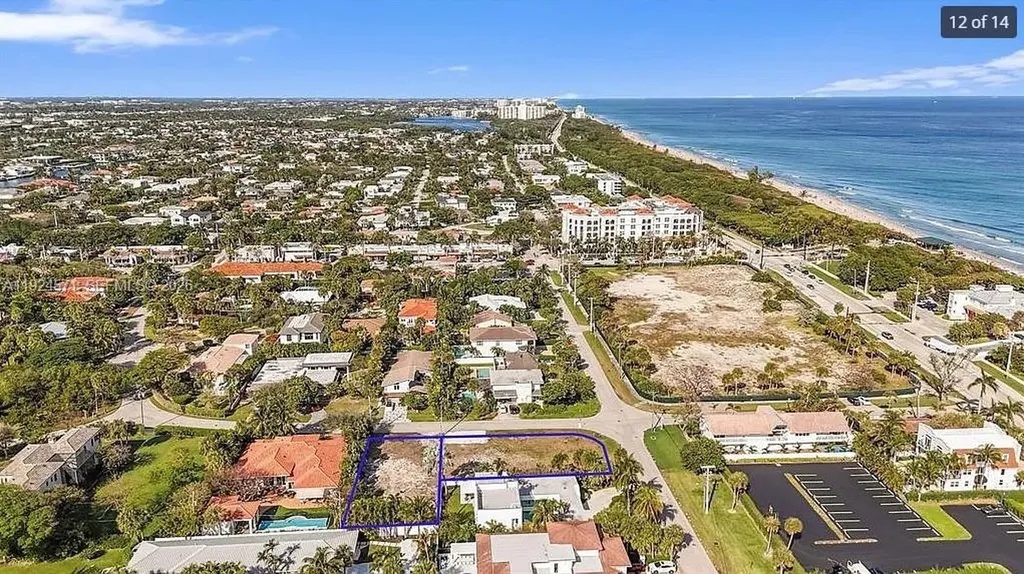 235 SE Wavecrest Way Boca Raton FL 33432