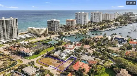 235 SE Wavecrest Way Boca Raton FL 33432