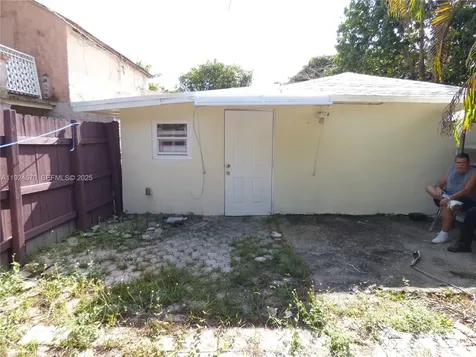 408 NW 97th Street Miami FL 33150