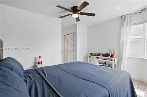 5874 SW 97th Terrace Cooper City FL 33328