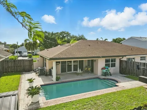 5874 SW 97th Terrace Cooper City FL 33328