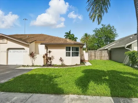 5874 SW 97th Terrace Cooper City FL 33328