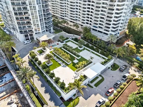 10225 Collins Avenue Bal Harbour FL 33154
