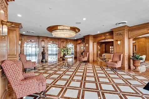 700 Biltmore Way Coral Gables FL 33134