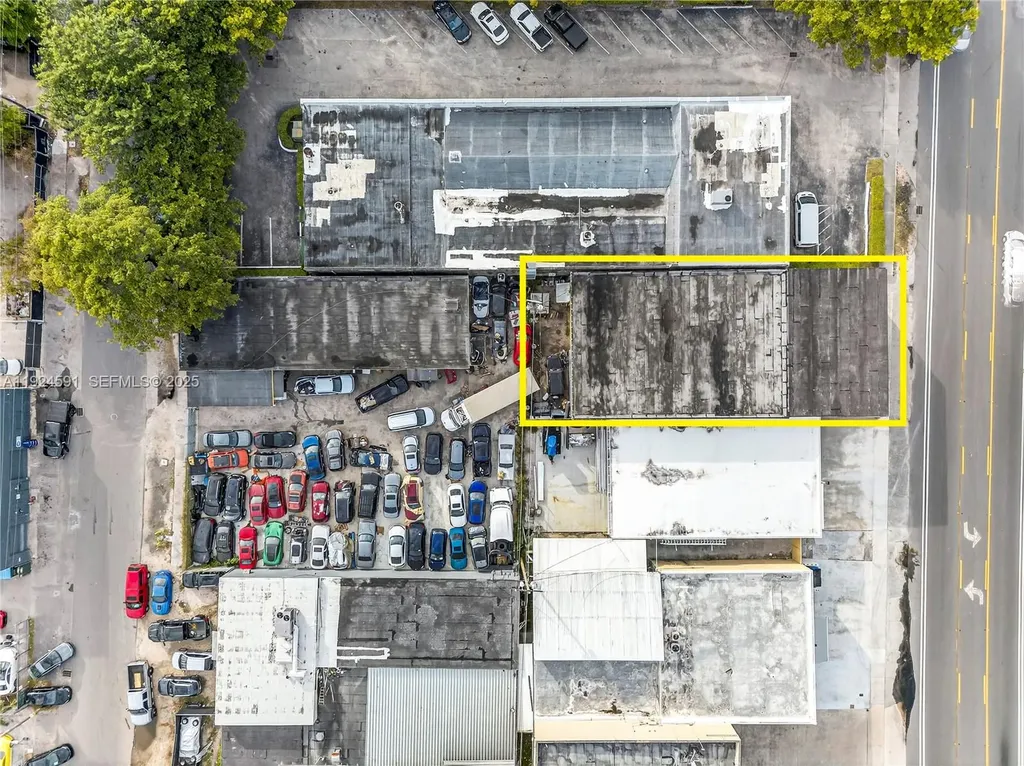 5821 Dewey Street Hollywood FL 33023