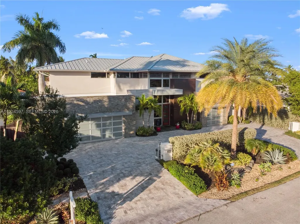 2809 NE 24th Place Fort Lauderdale FL 33305