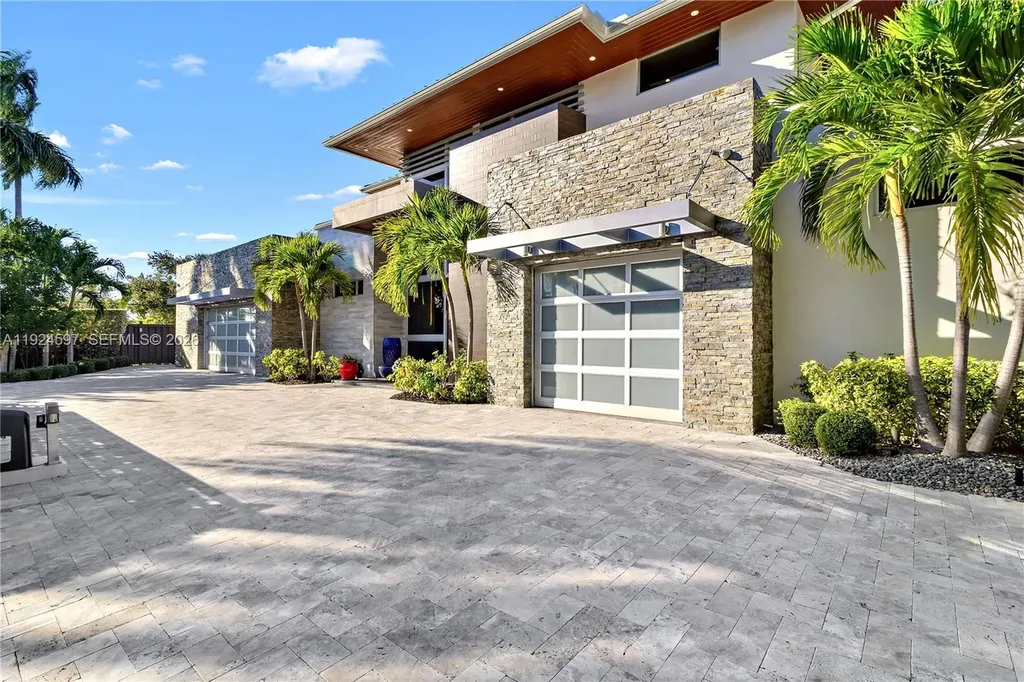 2809 NE 24th Place Fort Lauderdale FL 33305