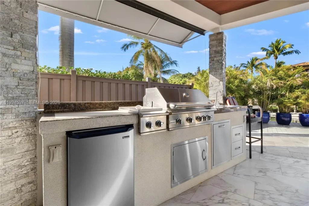 2809 NE 24th Place Fort Lauderdale FL 33305