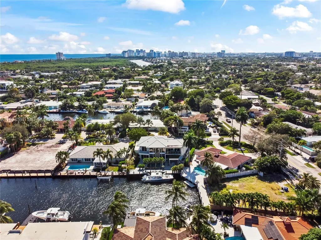 2809 NE 24th Place Fort Lauderdale FL 33305