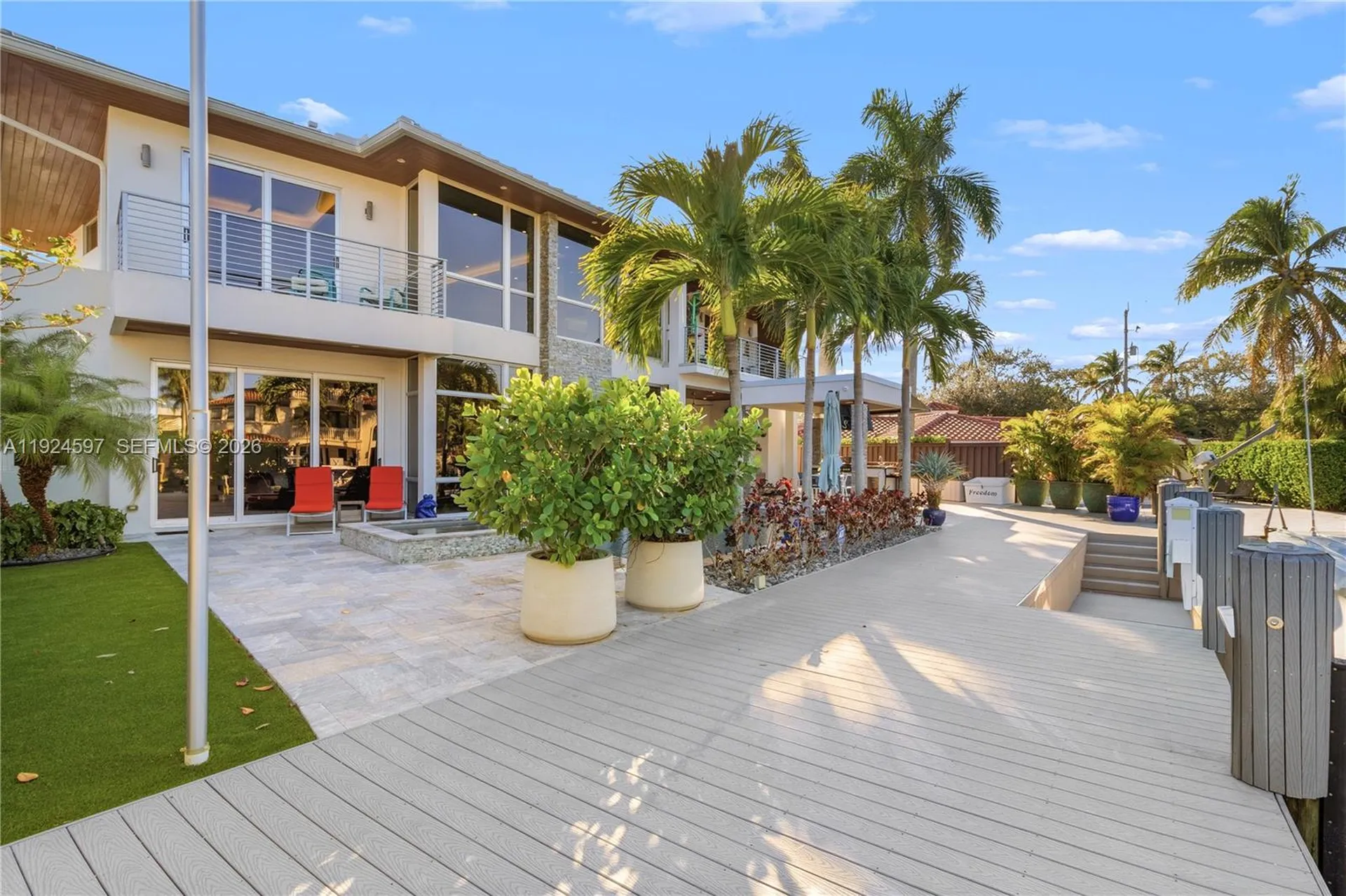 2809 NE 24th Place Fort Lauderdale FL 33305