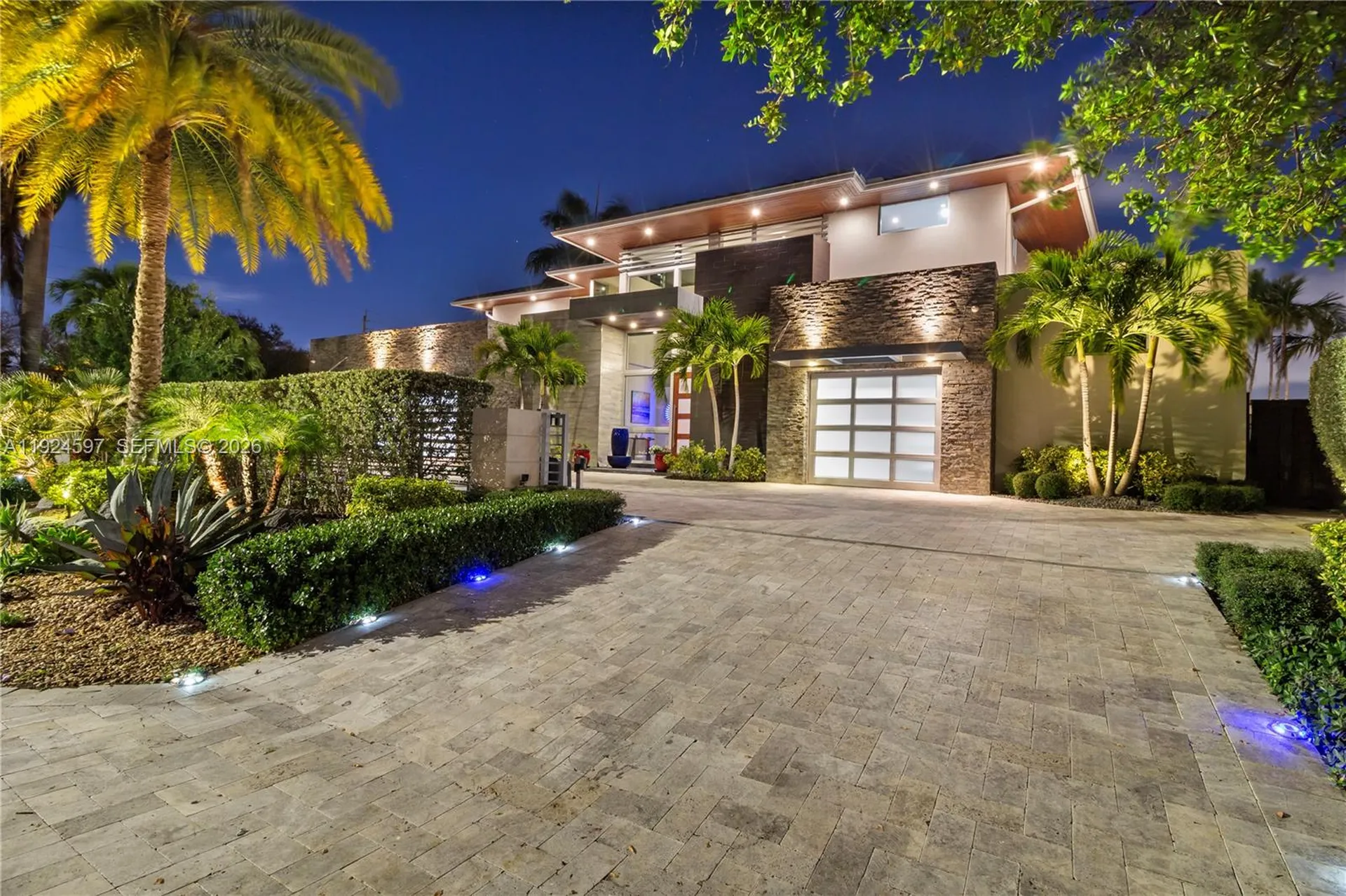 2809 NE 24th Place Fort Lauderdale FL 33305