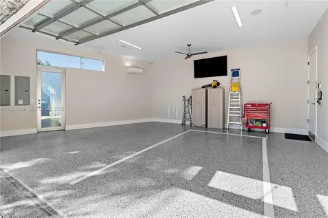 2809 NE 24th Place Fort Lauderdale FL 33305