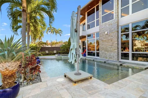 2809 NE 24th Place Fort Lauderdale FL 33305