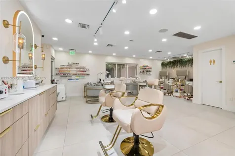 0000 SW 87th Avenue Miami FL 33165