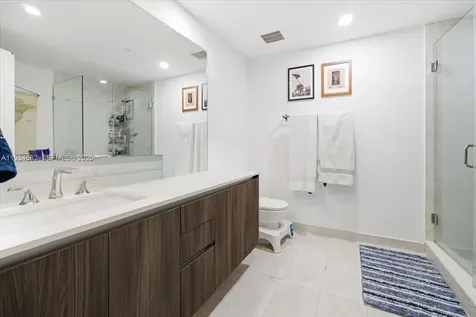 488 NE 18th Street Miami FL 33132