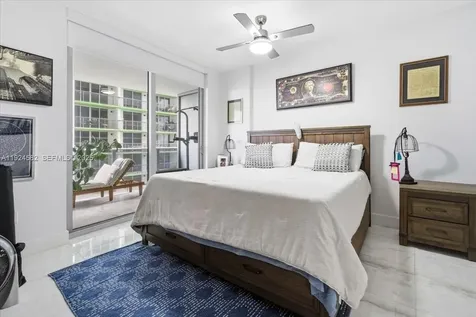 488 NE 18th Street Miami FL 33132