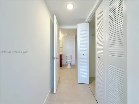 11239 NW 4th Terrace Sweetwater FL 33172