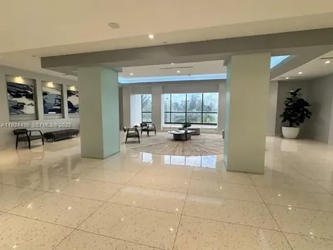 20335 W Country Club Drive Aventura FL 33180