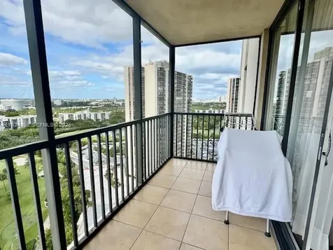 20335 W Country Club Drive Aventura FL 33180