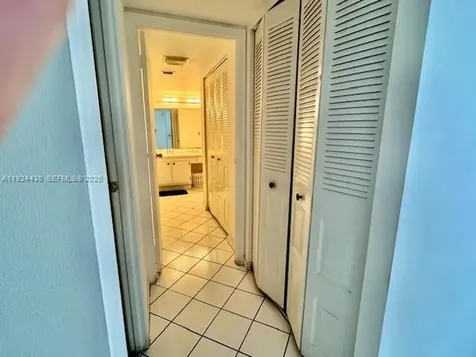 20335 W Country Club Drive Aventura FL 33180