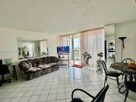 20335 W Country Club Drive Aventura FL 33180