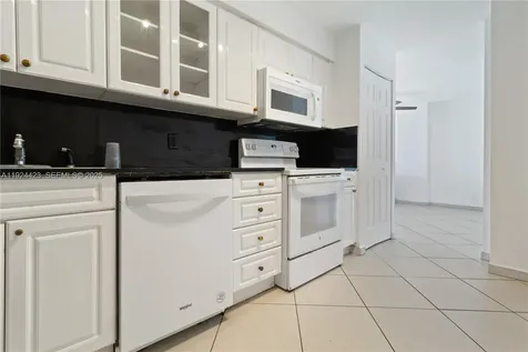 6770 Indian Creek Drive Miami Beach FL 33141