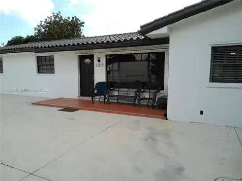 10812 SW 33rd Street Miami FL 33165