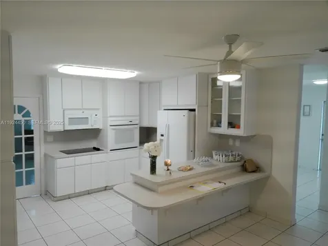 10812 SW 33rd Street Miami FL 33165