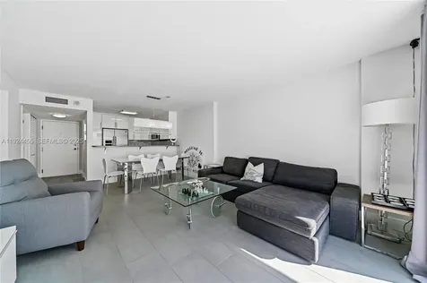 Miami Beach FL 33139