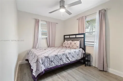 724 SW 4th Court Hallandale Beach FL 33009