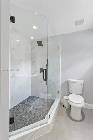724 SW 4th Court Hallandale Beach FL 33009