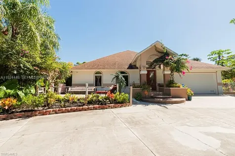 740 31st Street SW Naples FL 34117