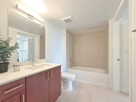 11239 NW 4th Terrace Sweetwater FL 33172