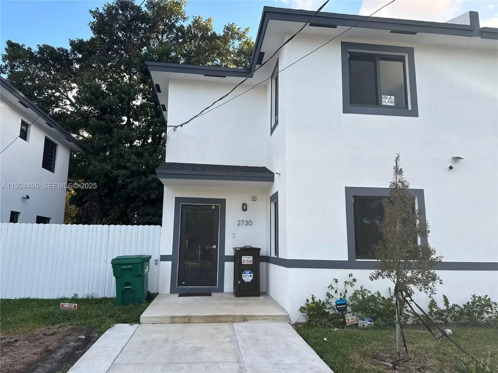 2730 NW 44th Street Miami FL 33142