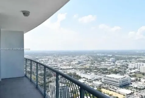1750 N Bayshore Drive Miami FL 33132