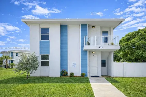 432 21st Street West Palm Beach FL 33407