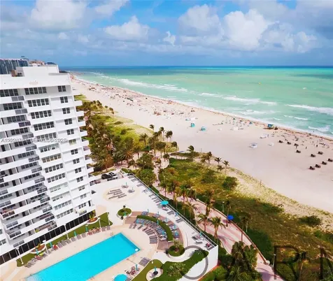 100 Lincoln Road Miami Beach FL 33139