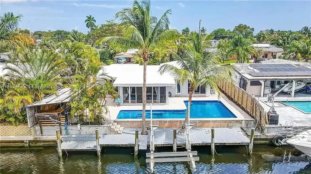 2525 Gulfstream Lane Fort Lauderdale FL 33312