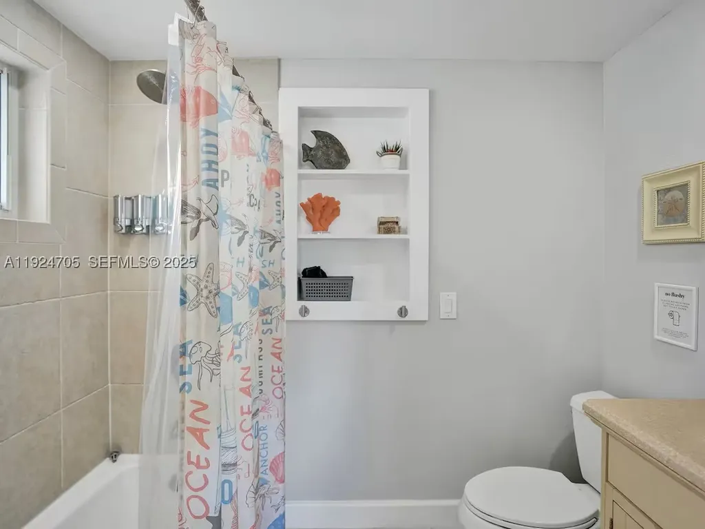 2525 Gulfstream Lane Fort Lauderdale FL 33312
